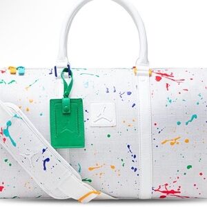 Authentic Jordan Duffle Gym Bag
Luggage Travel Vacation White Paint
Limited Ed